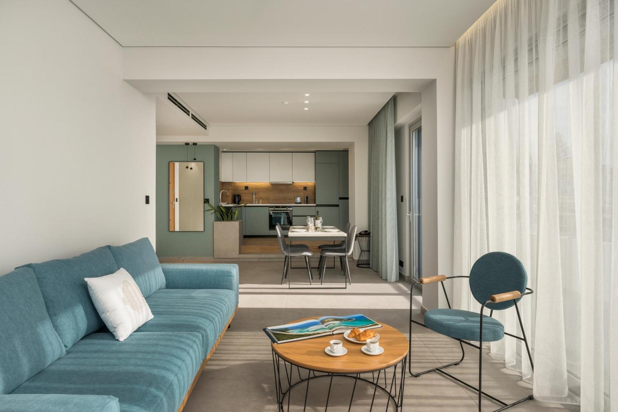 Ostrakon Suites Agia Marina 외부 사진